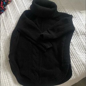 Express Black Round Hem Tunic Sweater